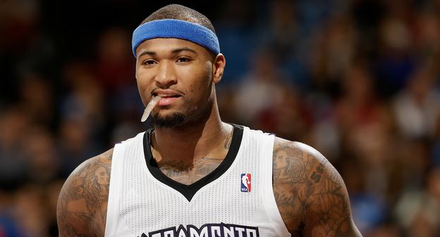 [流言板]起勢(shì)！德羅贊助攻赫爾特命中三分，國(guó)王下半場(chǎng)發(fā)力14分狂飆