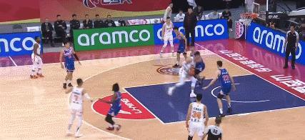 阿不都沙拉木閃耀夏季聯(lián)賽青島站，新疆隊79分戰(zhàn)績中的20+9+3傳奇