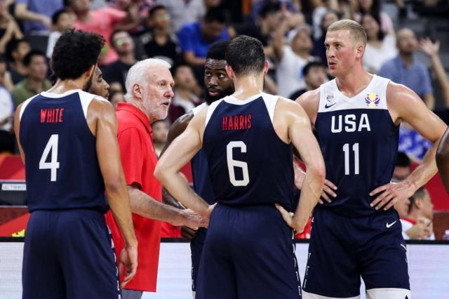 首節(jié)挑戰(zhàn)，約基奇背打轉(zhuǎn)身拋投，塞爾維亞緊追土耳其——NBA流言板熱議