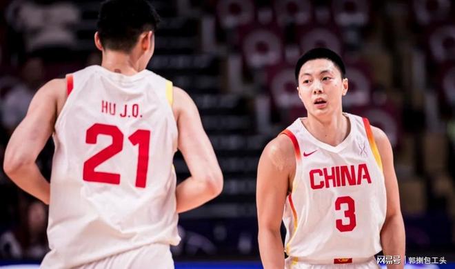 郭士強(qiáng)揭秘男籃取勝三大法寶，走出低谷關(guān)鍵所在，高詩巖成耀眼新星