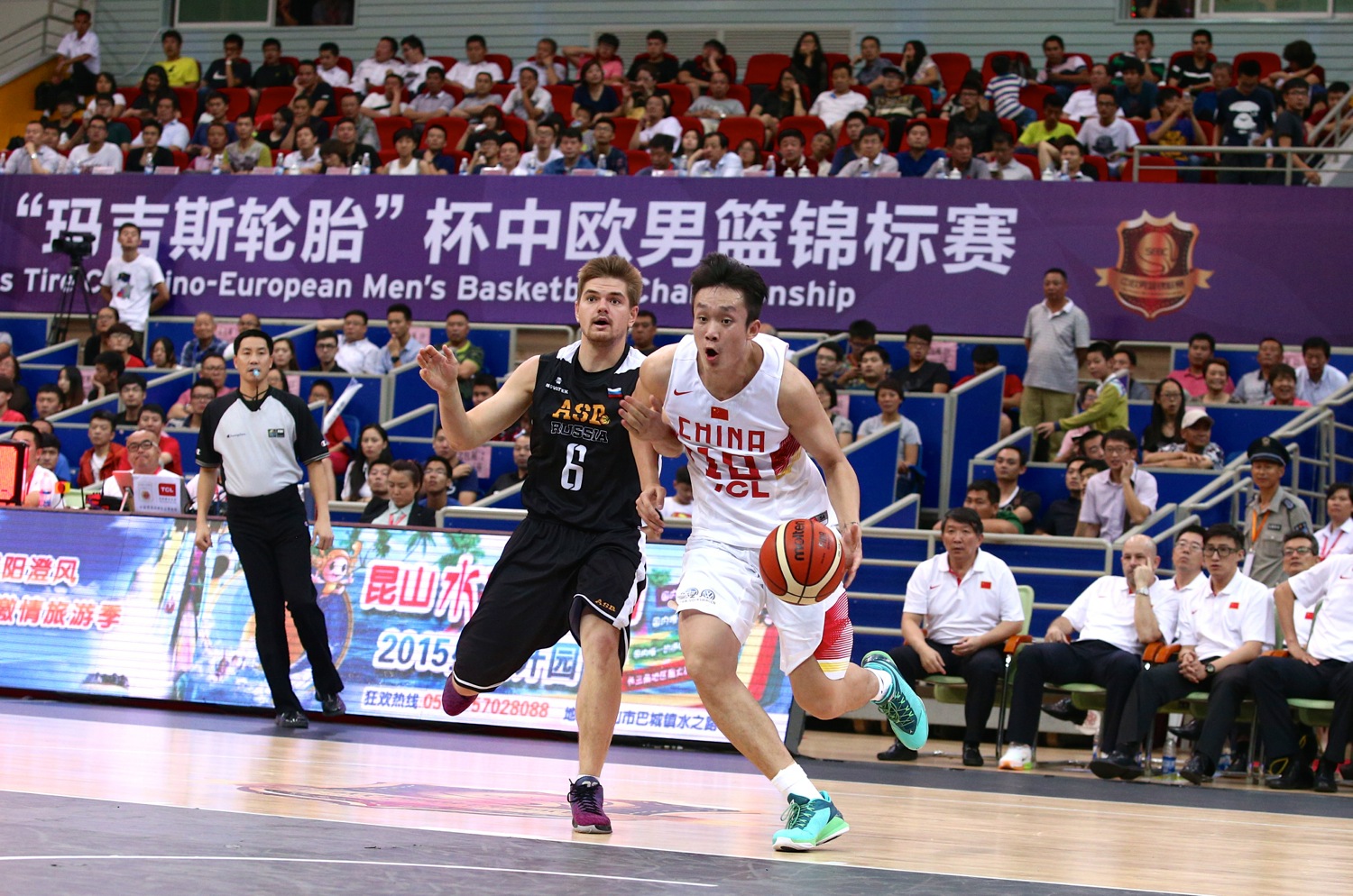 米西閃耀非錦賽，喀麥隆男籃大勝埃及晉級四強的壯舉