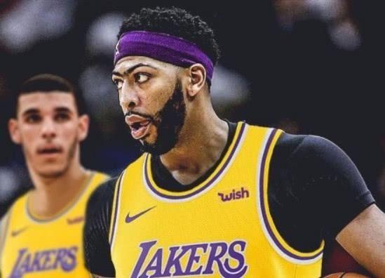 斯潘諾里斯爆料，揚(yáng)尼斯的謙虛與今年的活躍言辭背后