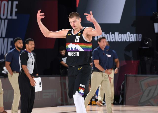 「流言板揭秘」約基奇驚艷三分神射，成為全隊命中王