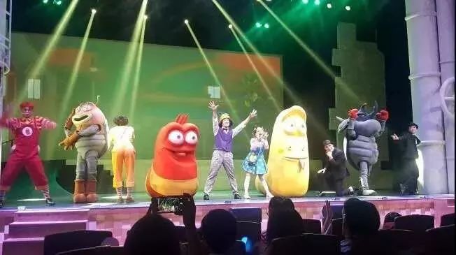 托雷社交媒體熱烈祝賀，加維復(fù)出，我們需要你，重返榮耀的舞臺！