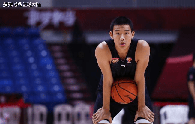 鄒雨宸，廖三寧展現(xiàn)潛力，無需額外建議，期待決賽精彩表現(xiàn)