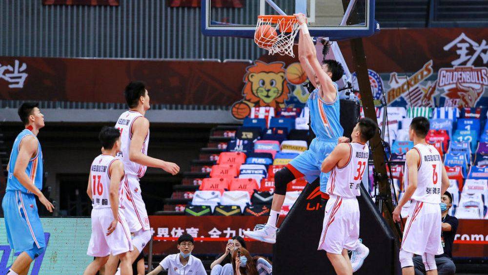 皮特森助力新疆隊(duì)迎開門紅，精準(zhǔn)投射與全面表現(xiàn)彰顯價(jià)值