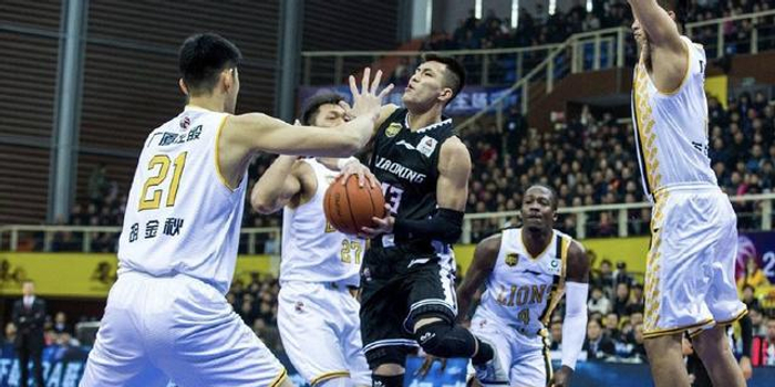 夏曉司視角下的廣廈籃球，CBA四強的穩(wěn)固地位與山東外線進攻的挑戰(zhàn)