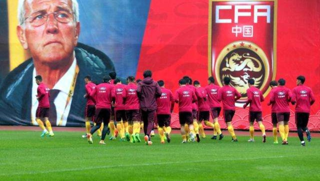 國足集訓(xùn)時(shí)長(zhǎng)有限，狀態(tài)依舊可觀，解析兩場(chǎng)比賽背后的努力與策略