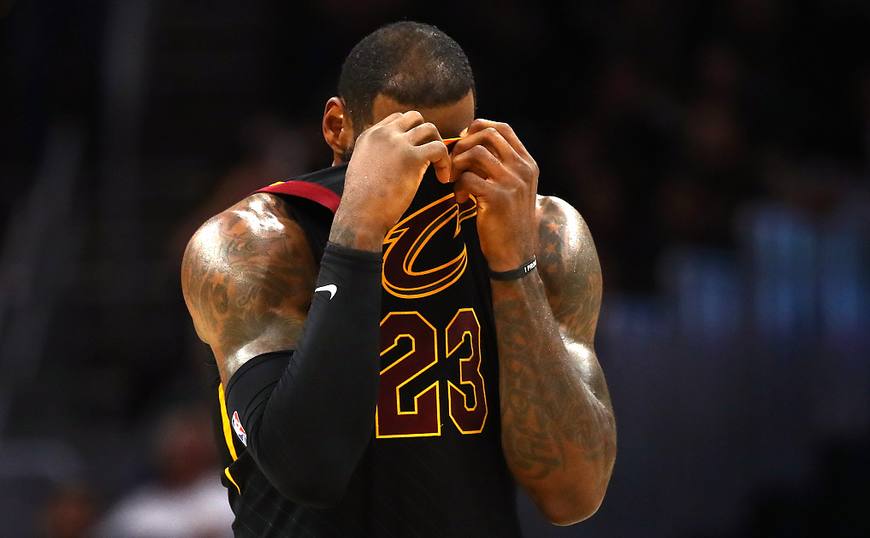 NBA賽場背后的真實心聲，詹姆斯談輸贏態(tài)度與反彈心態(tài)