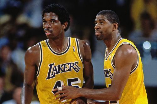 NBA之外，探究直男為何對跨性別話題如TS產(chǎn)生興趣的原因