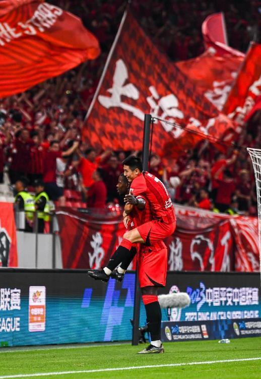 大連英博驚天逆轉絕殺，投資人王魁豪擲百萬獎勵，籃球盛宴背后的故事