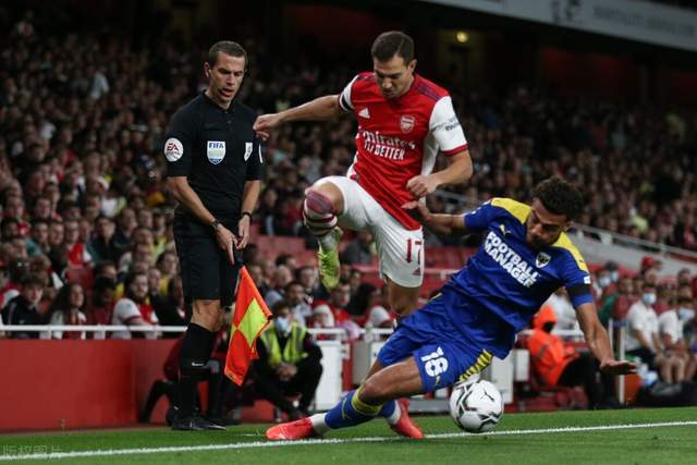 伊爾迪茲助攻閃耀星光，弗拉霍維奇門前推射鎖定勝局