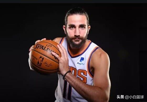 卡梅倫閃耀NBA賽場，本賽季的崛起與熱議