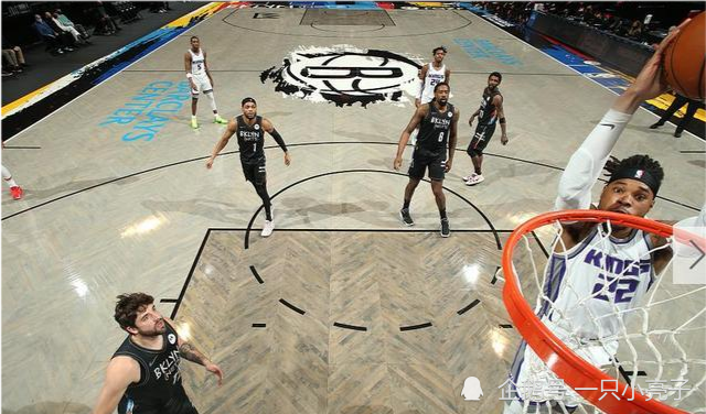 籃網(wǎng)強(qiáng)勢開局，流言板預(yù)言成真，三分雨傾盆，首節(jié)得分驚人！