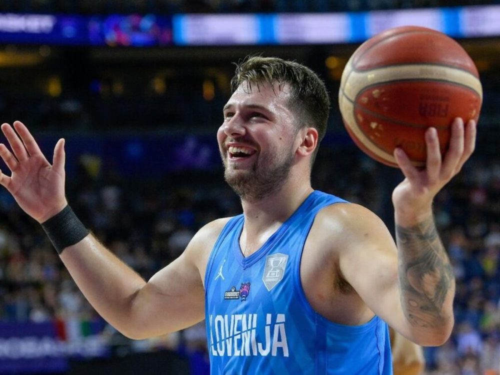 字母哥因傷缺席希臘男籃對戰(zhàn)塞浦路斯的比賽，NBA動態(tài)引發(fā)球迷熱議