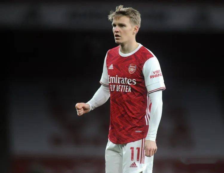 阿森納瞄準(zhǔn)韓國新星李剛?cè)剩紤]先租后買策略引進(jìn)天才國腳