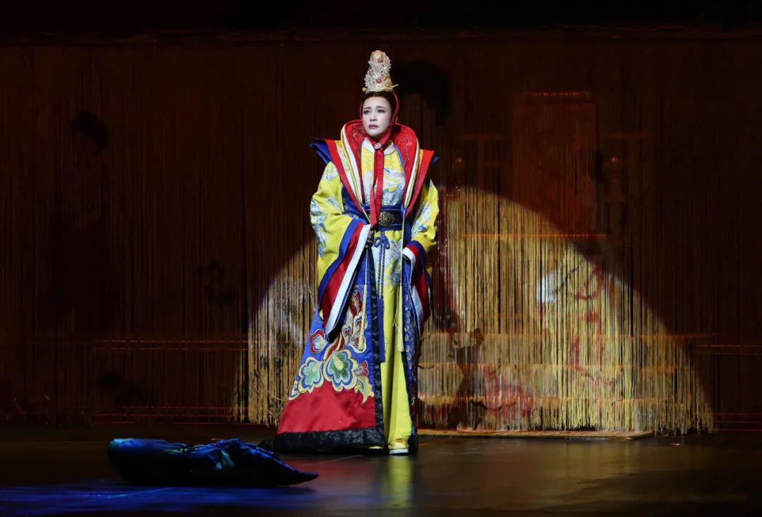 建議，跨越時(shí)空的籃球與女皇武則天，荷蘭掀起籃球與歷史文化交融的旋風(fēng)