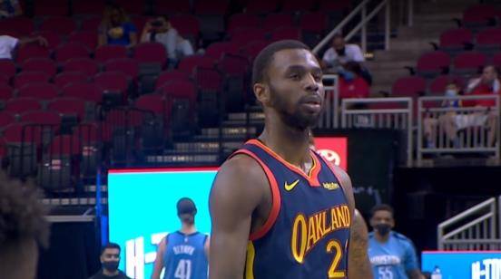 大學(xué)恩師風(fēng)采，庫里——安靜的領(lǐng)導(dǎo)者，37歲仍在不斷精進(jìn)