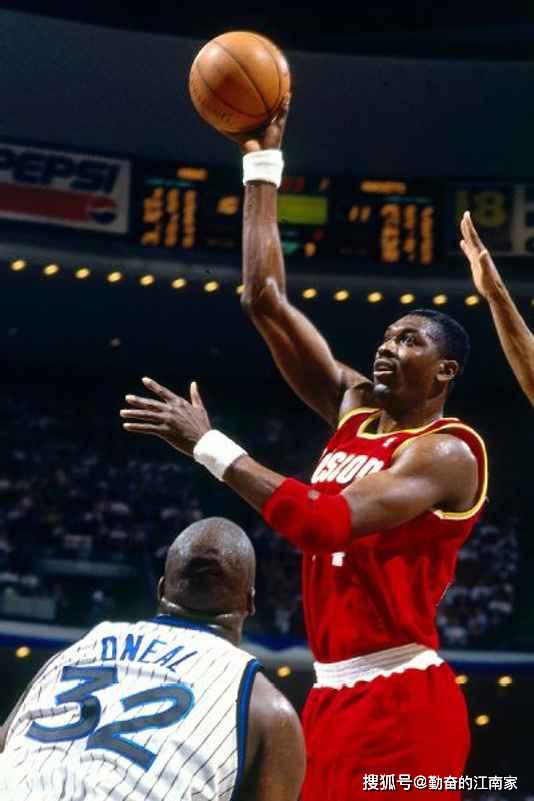 ESPN評(píng)新賽季百大球員之第100位，閃耀新星在NBA的崛起之路