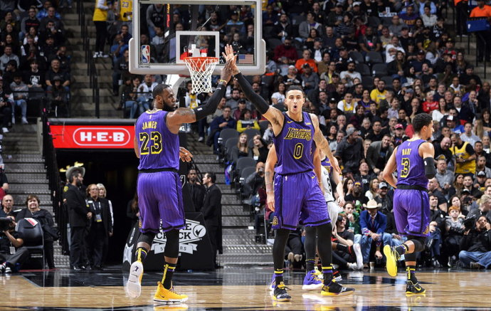 明日NBA焦點對決，森林狼與湖人勝負(fù)前瞻及大小分預(yù)測分析