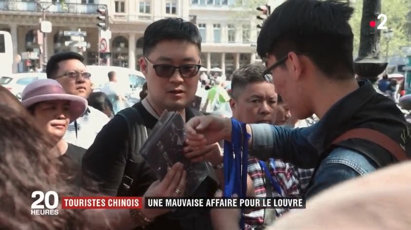 中國游客盧浮宮驚魂，親身經(jīng)歷劫案，聽見切割聲，警方緊急介入調(diào)查