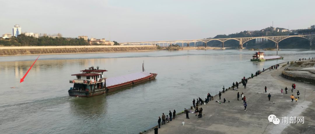 全球首款水運(yùn)高鐵來了，綠色出行新潮流，水上交通革命即將開啟！