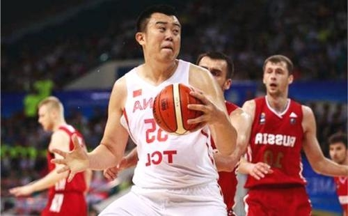 韓德君生涯告別戰(zhàn)，上賽季半決賽G3遭遇零分困境，遼寧慘遭廣廈橫掃