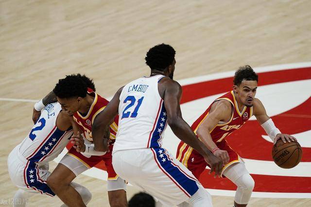 76人替補啞火，上半場8中0僅得4分，究竟何去何從？