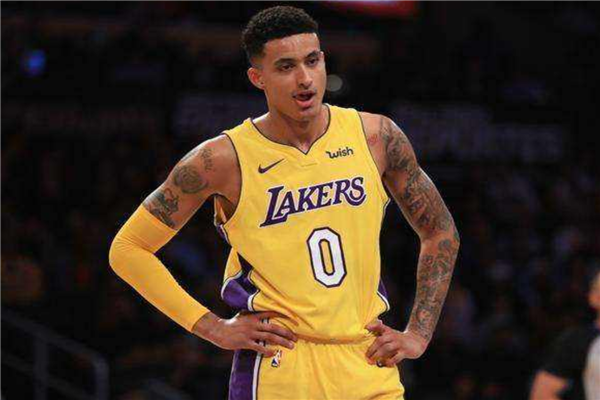 盧卡·東契奇的新征程，湖人版圖擴張與簽約背后的隱憂，新賽季前景堪憂