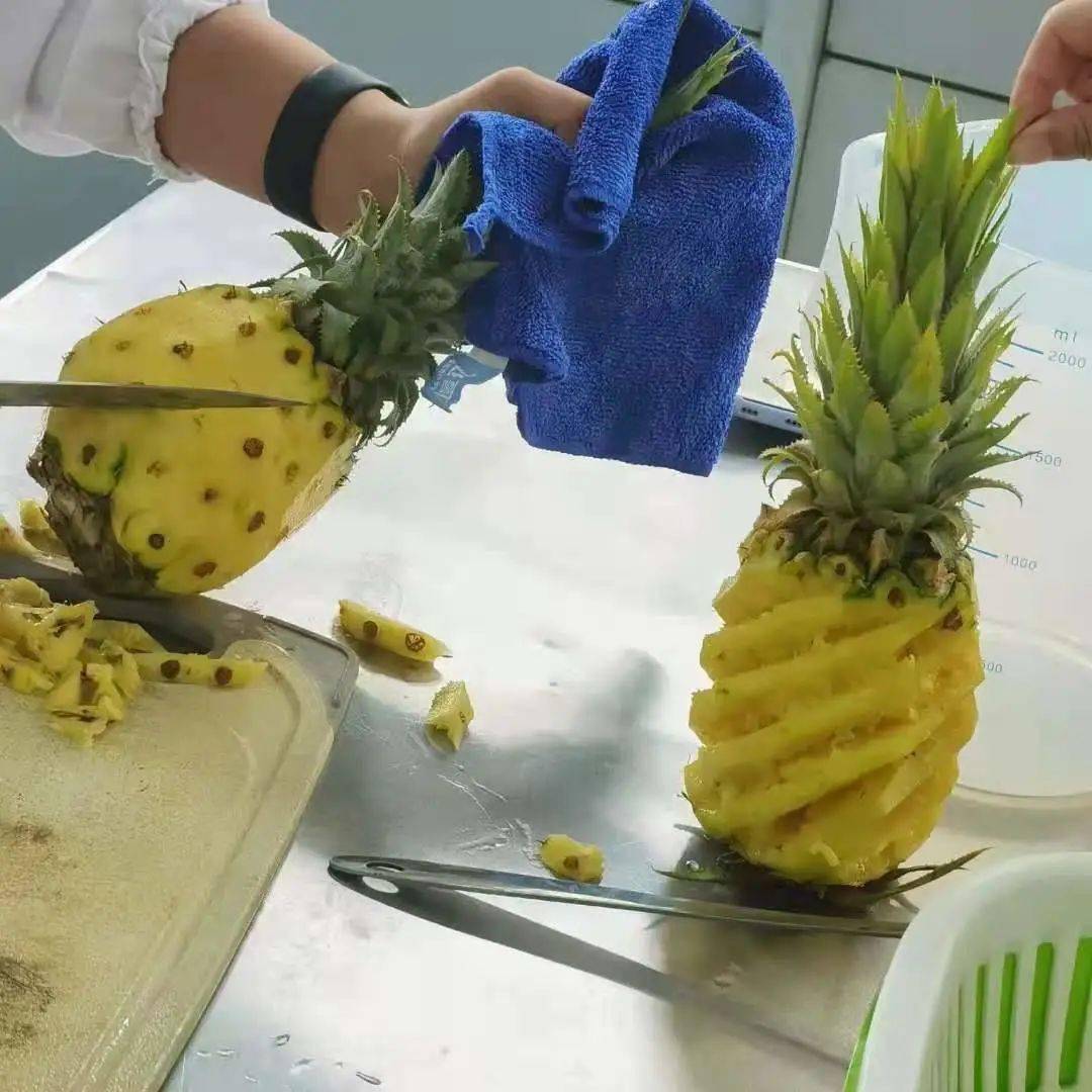 美國(guó)為何要瘋狂攻擊北京時(shí)間，背后真相令人震驚！