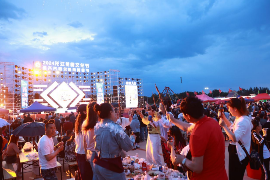 全國首家燒烤學(xué)院正式開班，一場(chǎng)烹飪技藝與美食文化的盛宴！